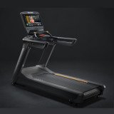 Matrix Performance Plus с консолью Touch Беговая дорожка  