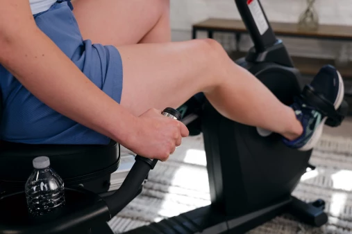 Велотренажер SOLE LCR (2023) с горизонтальной посадкой